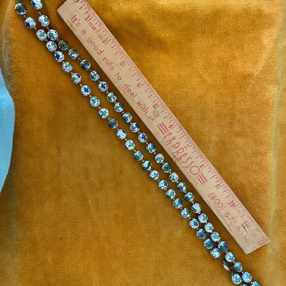 32" Vintage Chinese Cloisonne enamel bead necklace, hand knotted on silk - Picture 2 of 4